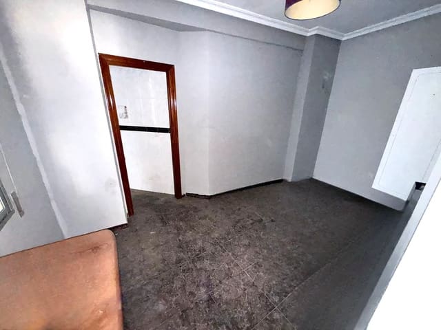 3 chambre Appartement à vendre à Martos - 49 900 € (Ref: 9872655)