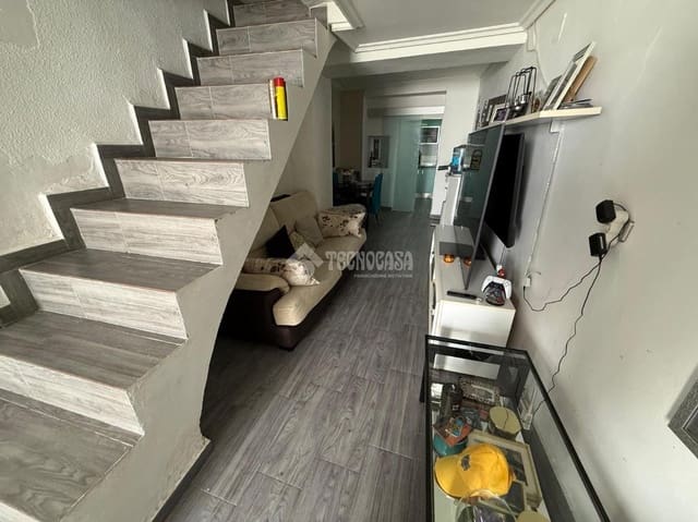 3 slaapkamer Huis te koop in Martos - € 44.500 (Ref: 9889407)