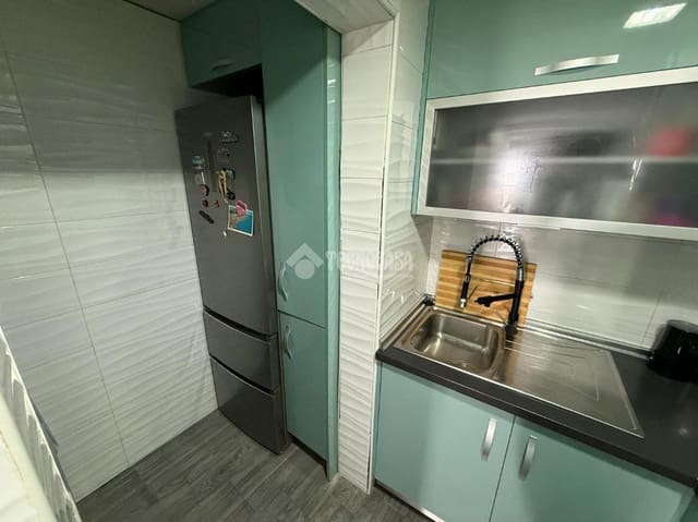 3 slaapkamer Huis te koop in Martos - € 44.500 (Ref: 9889407)