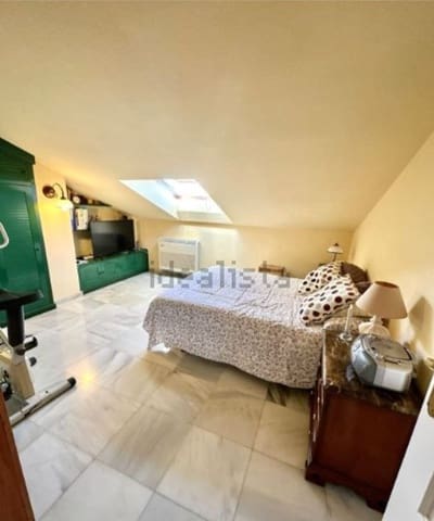 5 soveværelse Semi-Rækkehus til salg i La Viña, Málaga by med swimmingpool garage - € 824.000 (Ref: 9203431)