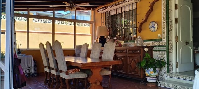 3 slaapkamer Huis te koop in Rincón de la Victoria met zwembad - € 680.000 (Ref: 9203498)