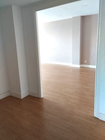 4 soveværelse Lejlighed til salg i La Malagueta, Málaga by med garage - € 1.200.000 (Ref: 9216616)