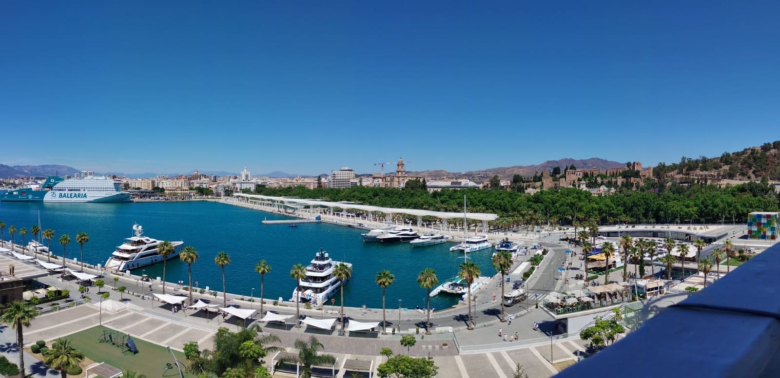 4 soveværelse Lejlighed til salg i Malaga by med garage - € 1.200.000 (Ref: 9216616)