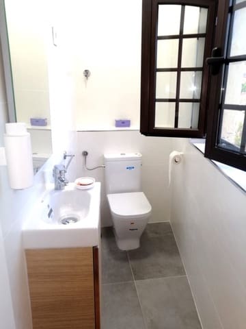 7 soverom Leilighet til salgs i Las Acacias, Málaga by - € 600 000 (Ref: 9216649)