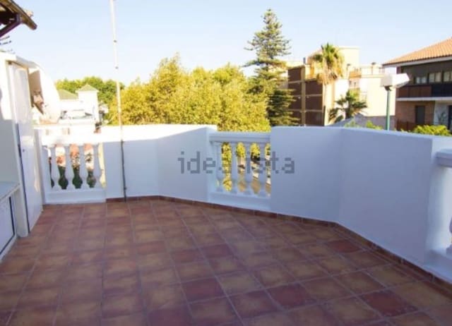 7 soverom Leilighet til salgs i Las Acacias, Málaga by - € 600 000 (Ref: 9216649)