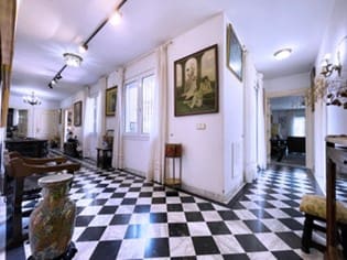 11 soveværelse Byhus til salg i Malaga by med swimmingpool - € 1.860.000 (Ref: 9216650)