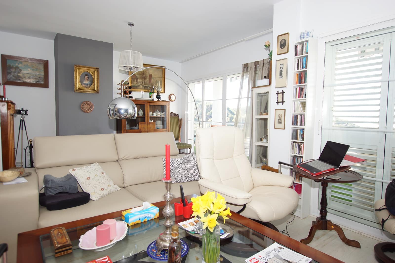 5 soveværelse Semi-Rækkehus til salg i Malaga by med swimmingpool - € 1.098.000 (Ref: 9216652)