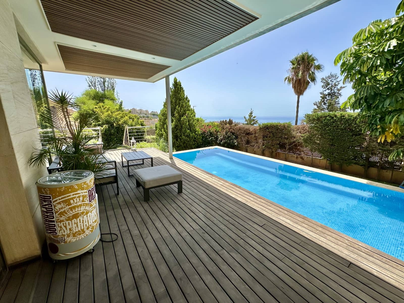 5 soveværelse Byhus til salg i Malaga by med swimmingpool garage - € 1.290.000 (Ref: 9216655)