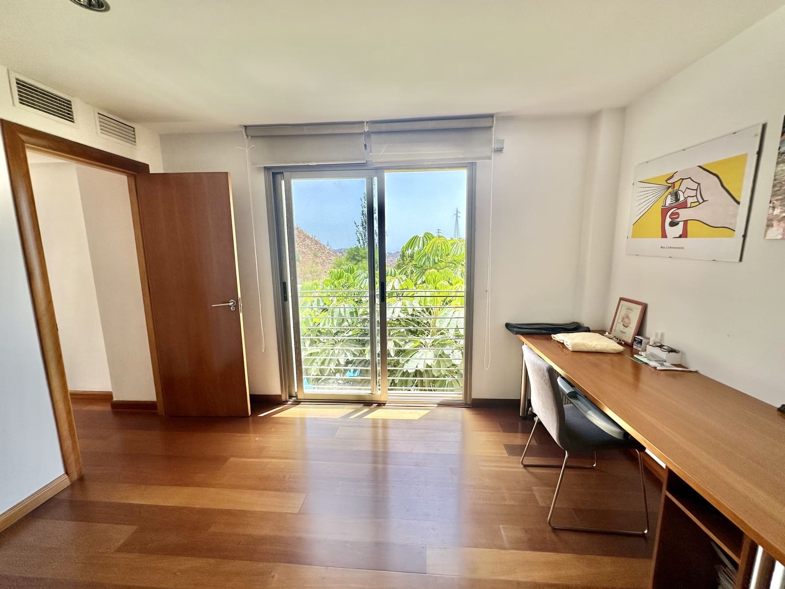 5 soveværelse Byhus til salg i Malaga by med swimmingpool garage - € 1.290.000 (Ref: 9216655)