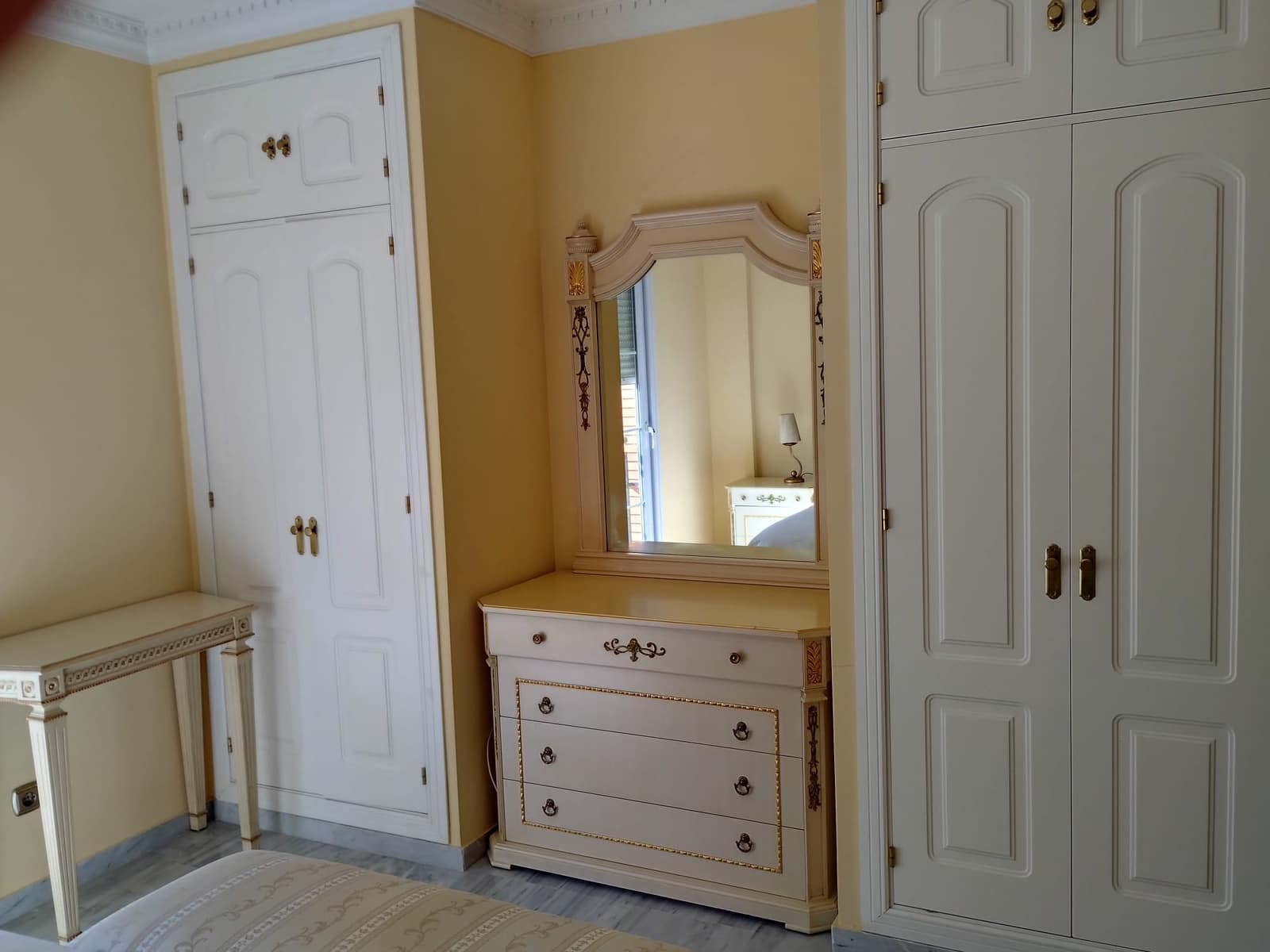 6 slaapkamer Halfvrijstaande villa te koop in Malaga stad met zwembad garage - € 1.200.000 (Ref: 9216657)