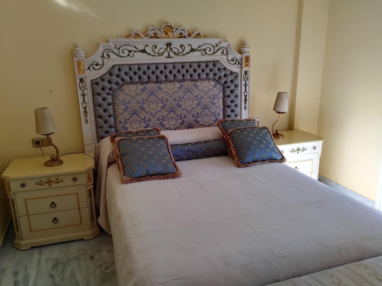 6 slaapkamer Halfvrijstaande villa te koop in Malaga stad met zwembad garage - € 1.200.000 (Ref: 9216657)