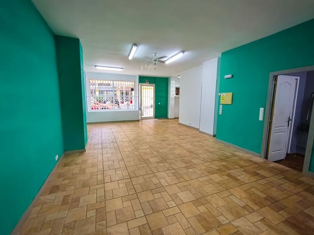 2 sovrum Kommersiell till salu i Zona Miraflores, Marbella - 220 000 € (Ref: 9319845)