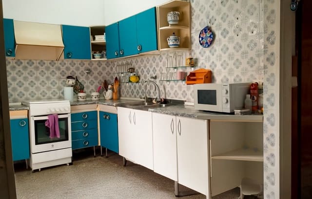 4 quarto Apartamento para venda em Ciudad Jardín, Málaga cidade - 295 000 € (Ref: 9371147)