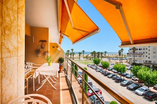 Apartamento de 2 habitaciones en Empuriabrava, Castelló d'Empúries en venta - 239.000 € (Ref: 10001359)