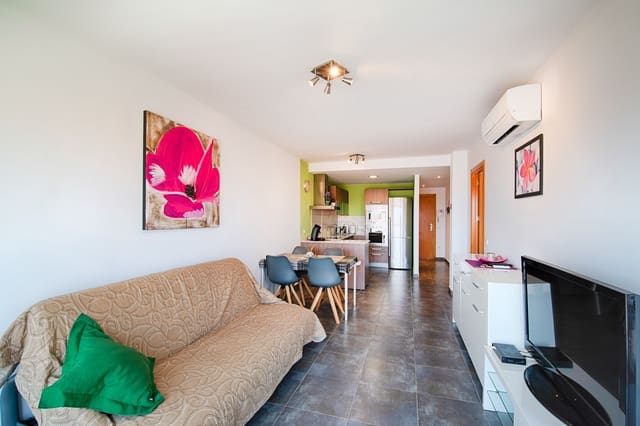 1 sypialnia Apartament na sprzedaż w Empuriabrava, Castelló d'Empúries z basenem - 176 000 € (Ref: 10004742)
