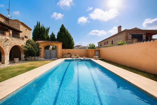 11 quarto Casa em Banda para venda em Castelló d'Empúries com piscina garagem - 2 800 000 € (Ref: 10009952)