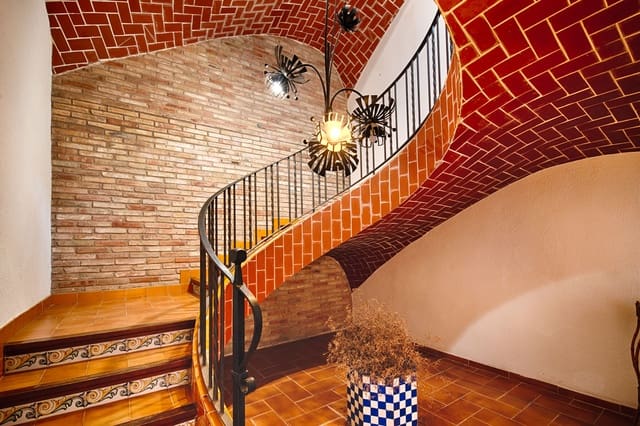 11 quarto Casa em Banda para venda em Castelló d'Empúries com piscina garagem - 2 800 000 € (Ref: 10009952)