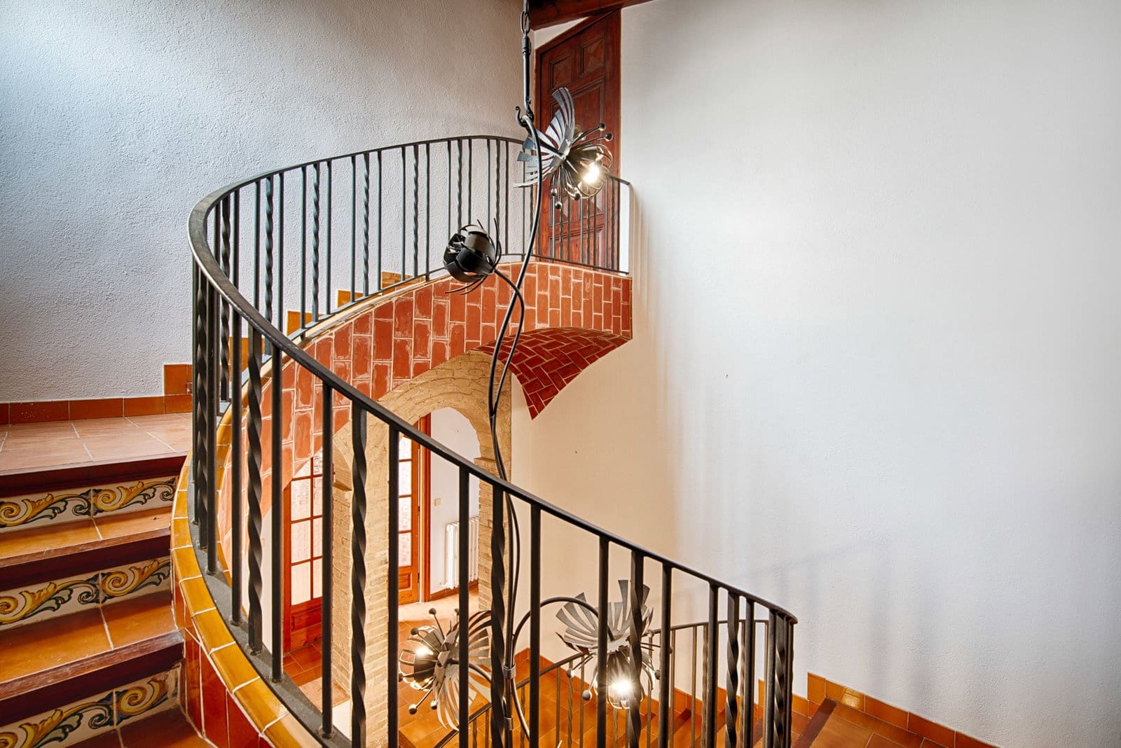 11 bedroom Townhouse for sale in Castello d'Empuries with pool garage - € 2,800,000 (Ref: 10009952)