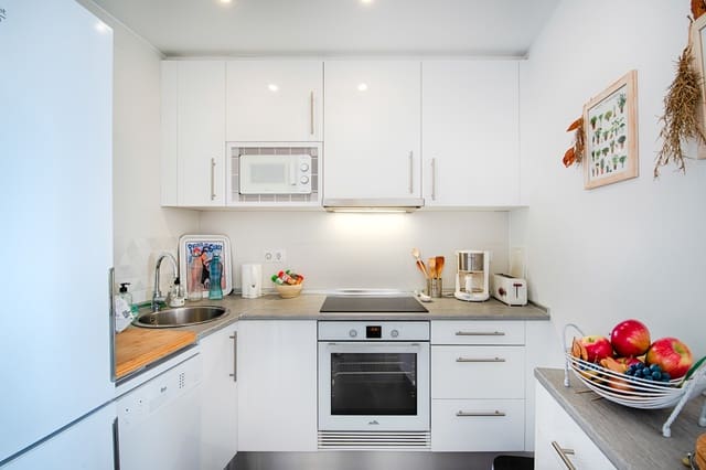 2 bedroom Apartment for sale in Roses - € 350,000 (Ref: 10012579)