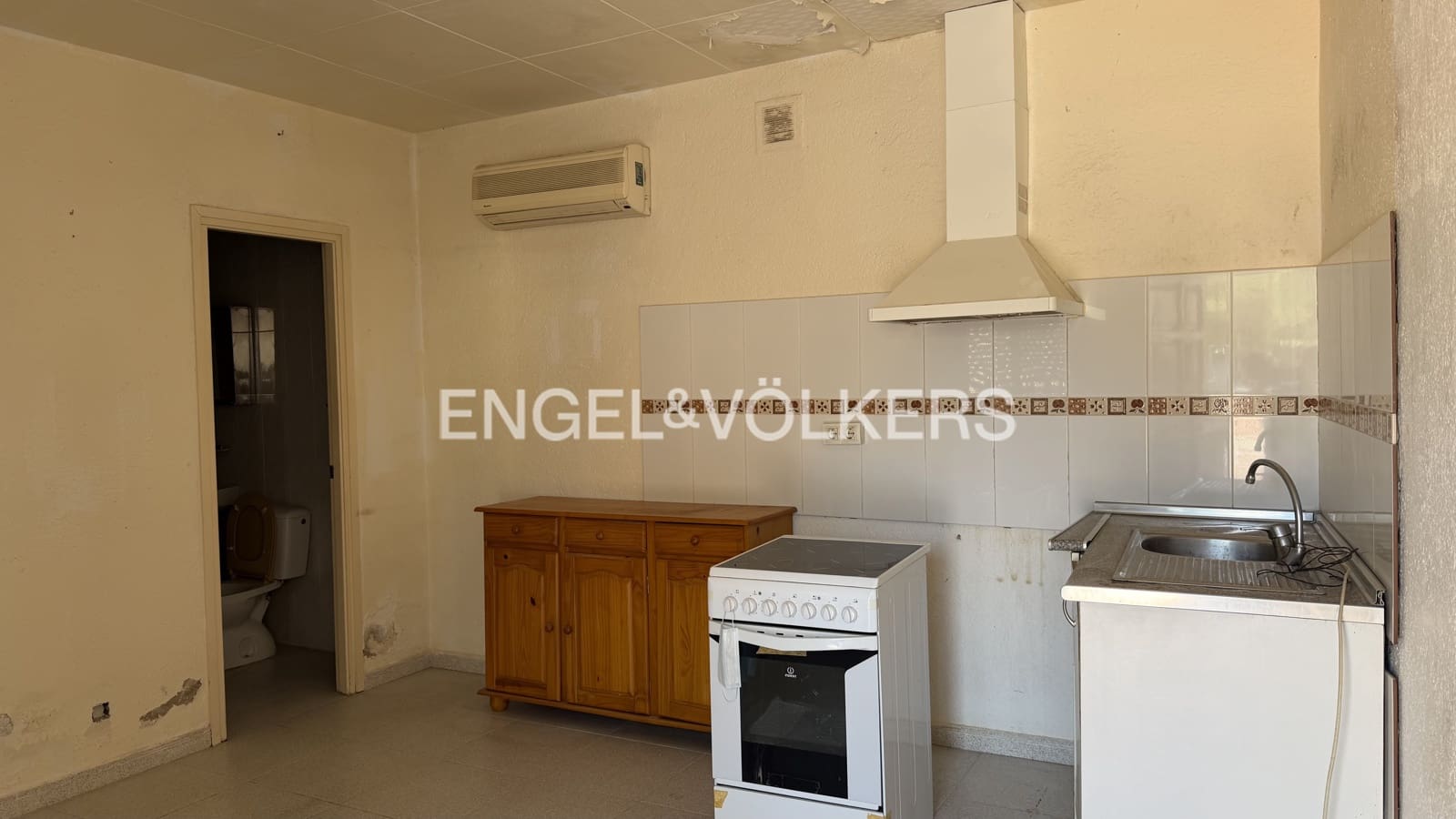 Casa de 1 habitación en Pedret i Marzà en venta con garaje - 105.000 € (Ref: 10014279)