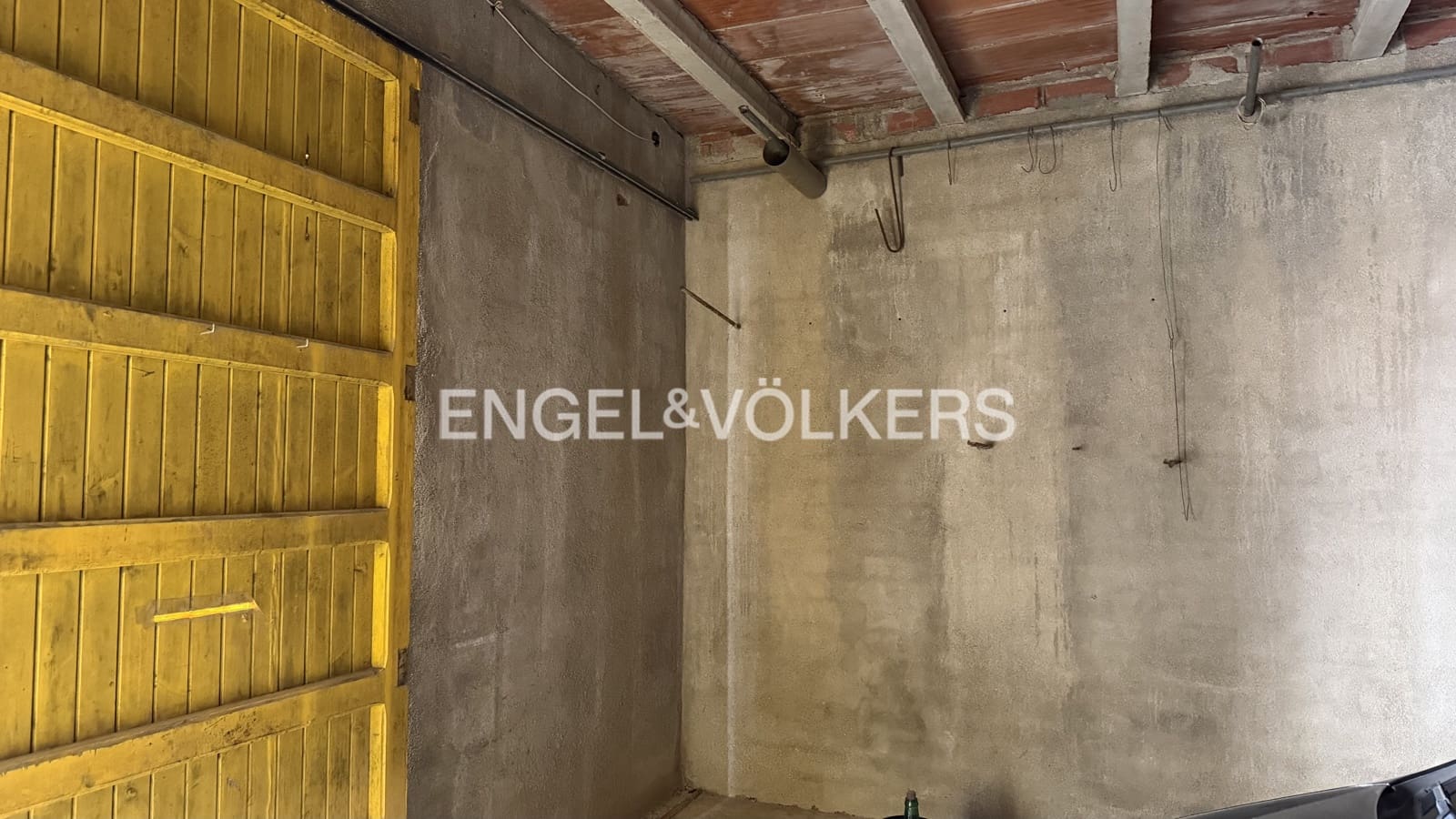 Casa de 1 habitación en Pedret i Marzà en venta con garaje - 105.000 € (Ref: 10014279)