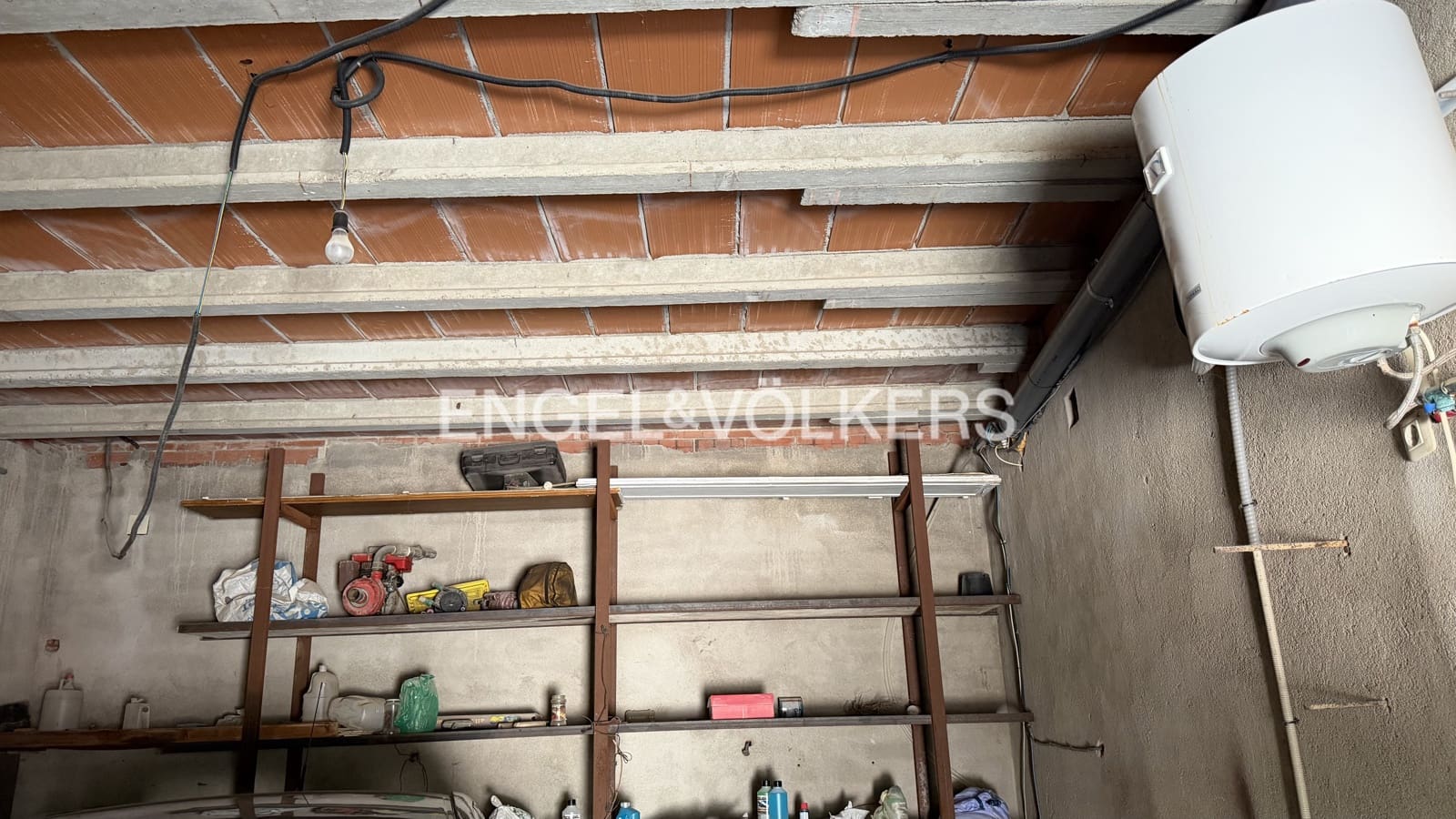 Casa de 1 habitación en Pedret i Marzà en venta con garaje - 105.000 € (Ref: 10014279)