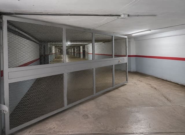 Garasje til salgs i Empuriabrava, Castelló d'Empúries - € 35 000 (Ref: 10016684)