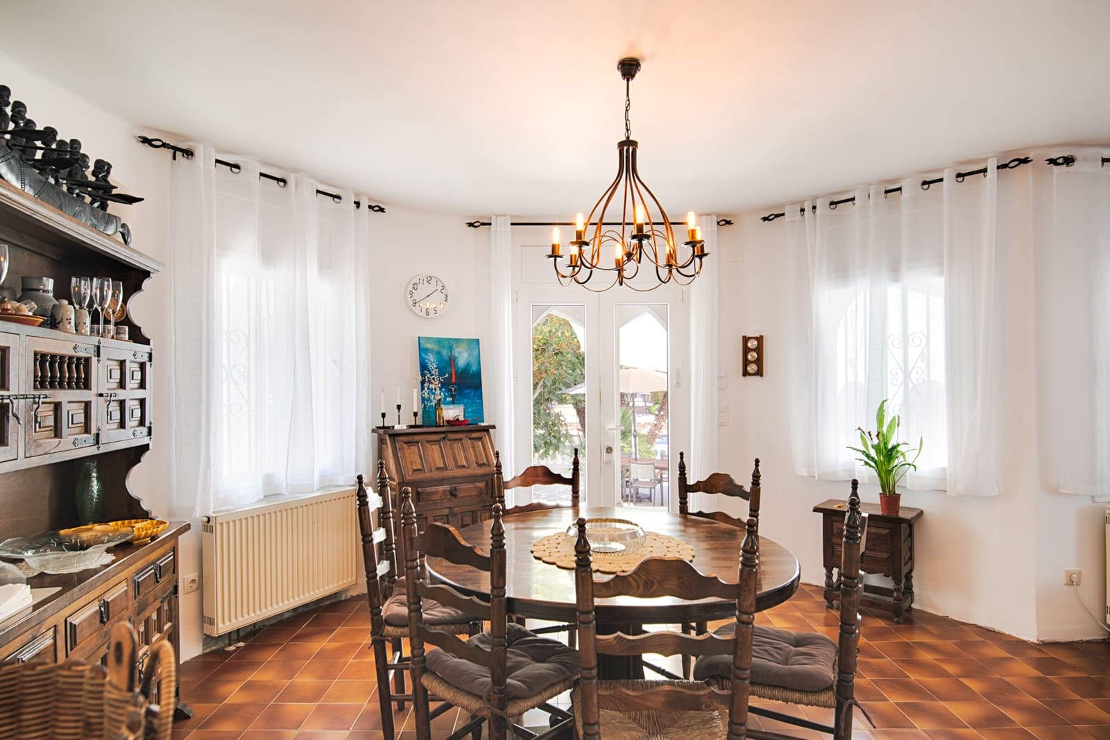 3 bedroom Villa for sale in Empuriabrava with garage - € 880,000 (Ref: 10019376)
