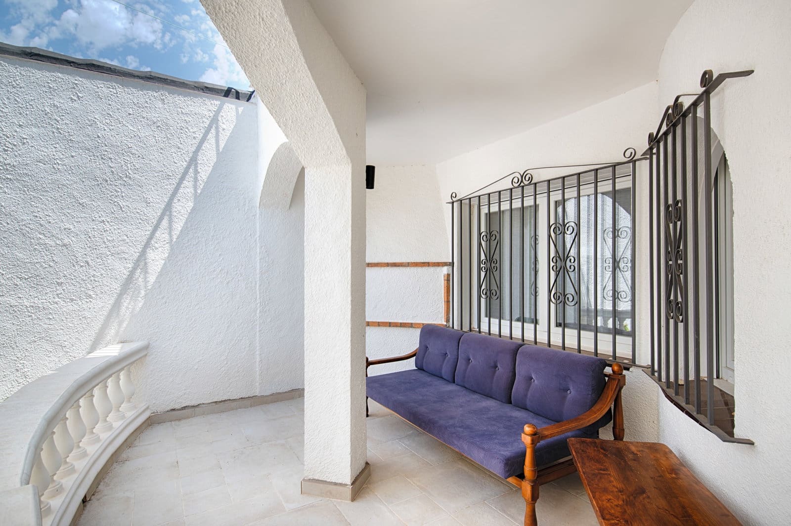 3 soveværelse Villa til salg i Empuriabrava med garage - € 880.000 (Ref: 10019376)