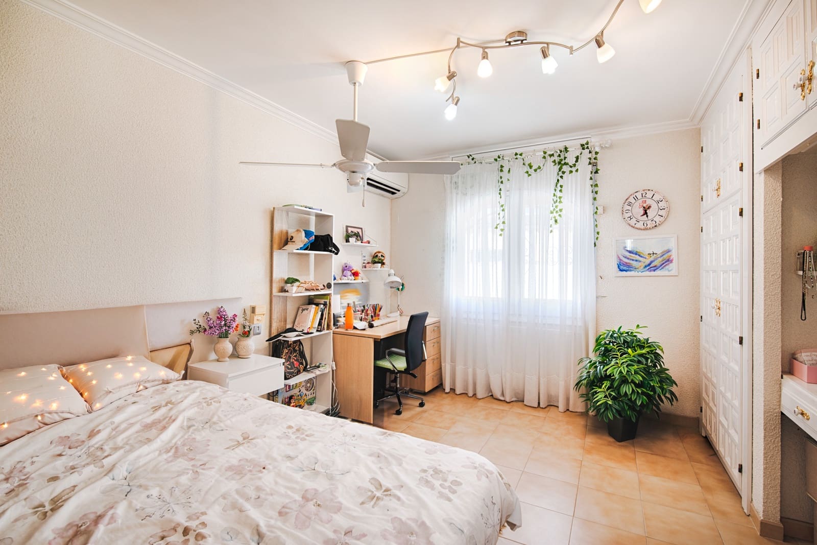 Chalet de 4 habitaciones en Empuriabrava en venta con piscina garaje - 1.680.000 € (Ref: 10019549)