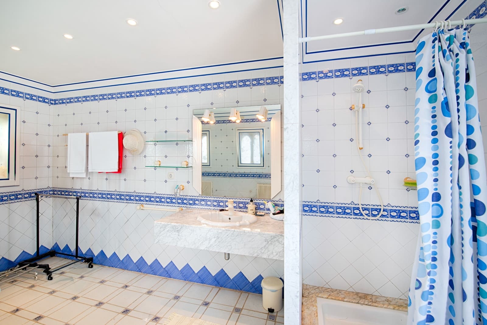 Chalet de 4 habitaciones en Empuriabrava en venta con piscina garaje - 1.680.000 € (Ref: 10019549)
