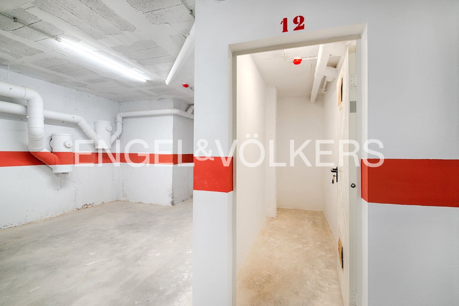 3 bedroom Penthouse for sale in Figueres with pool garage - € 310,000 (Ref: 10021662)