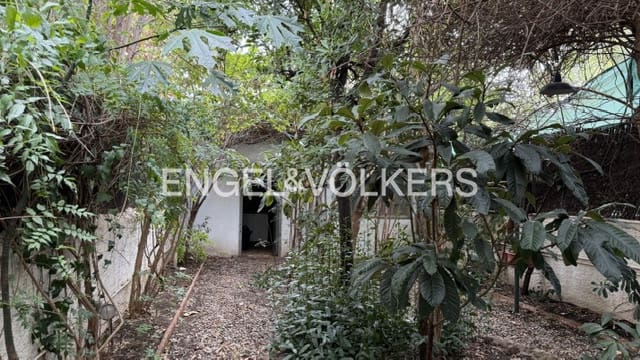 Adosado de 3 habitaciones en Figueres en venta - 350.000 € (Ref: 10031195)