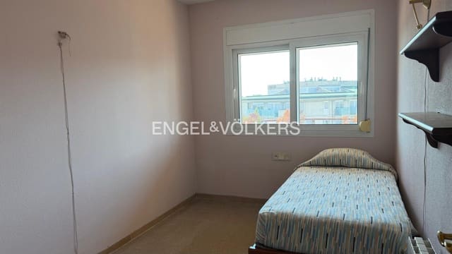 3 quarto Apartamento para venda em Figueres com piscina garagem - 265 000 € (Ref: 10035813)