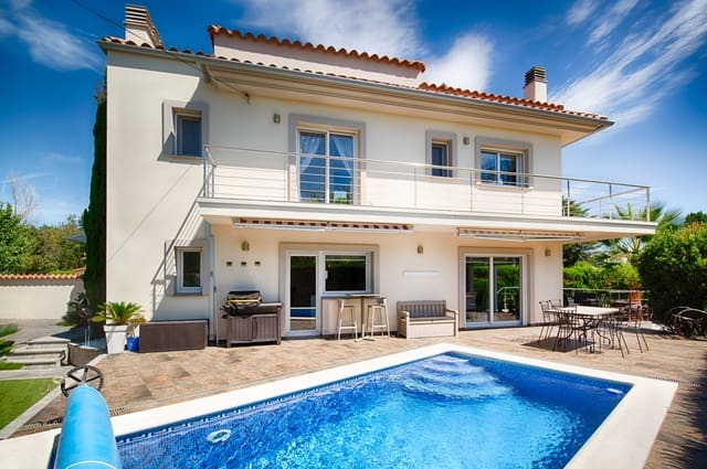 4 camera da letto Villa in vendita in Empuriabrava, Castelló d'Empúries con piscina garage - 820.000 € (Rif: 10039175)