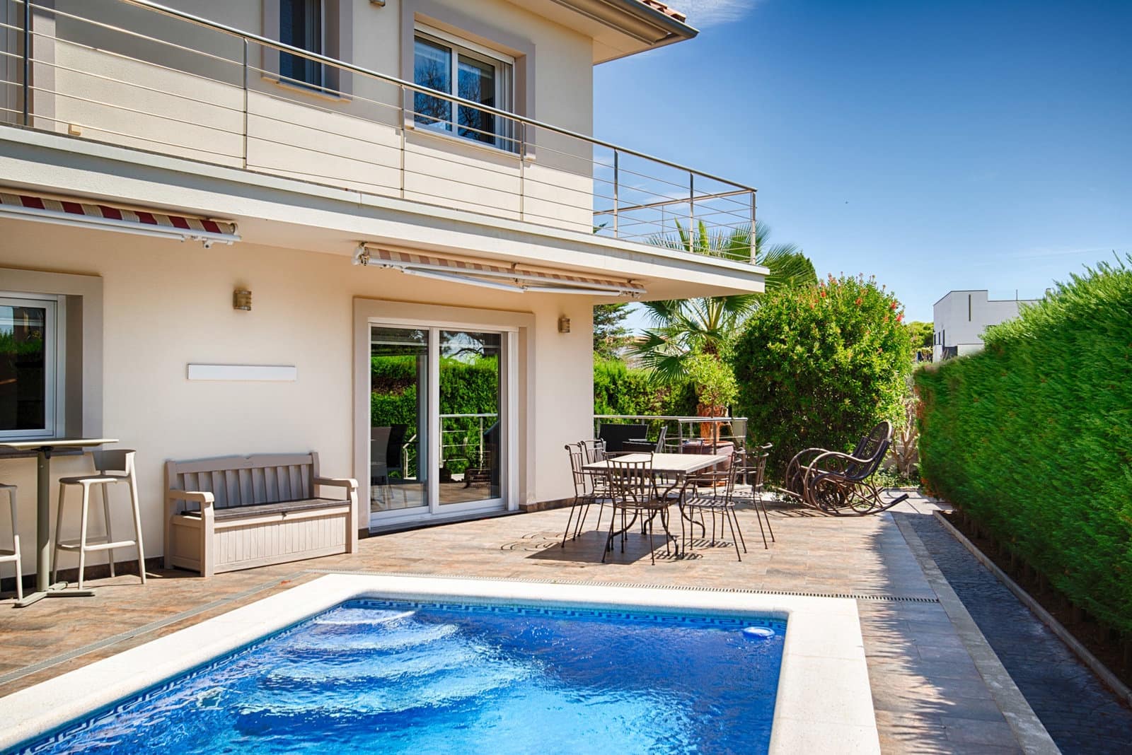 4 bedroom Villa for sale in Empuriabrava with pool garage - € 820,000 (Ref: 10039175)