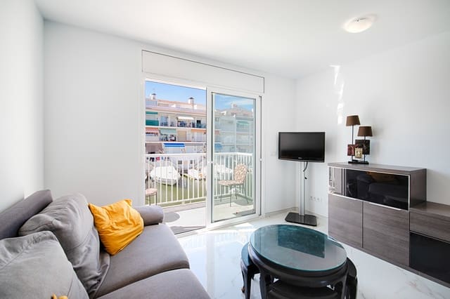 2 chambre Villa/Maison Mitoyenne à vendre à Empuriabrava, Castelló d'Empúries avec garage - 439 000 € (Ref: 10042063)