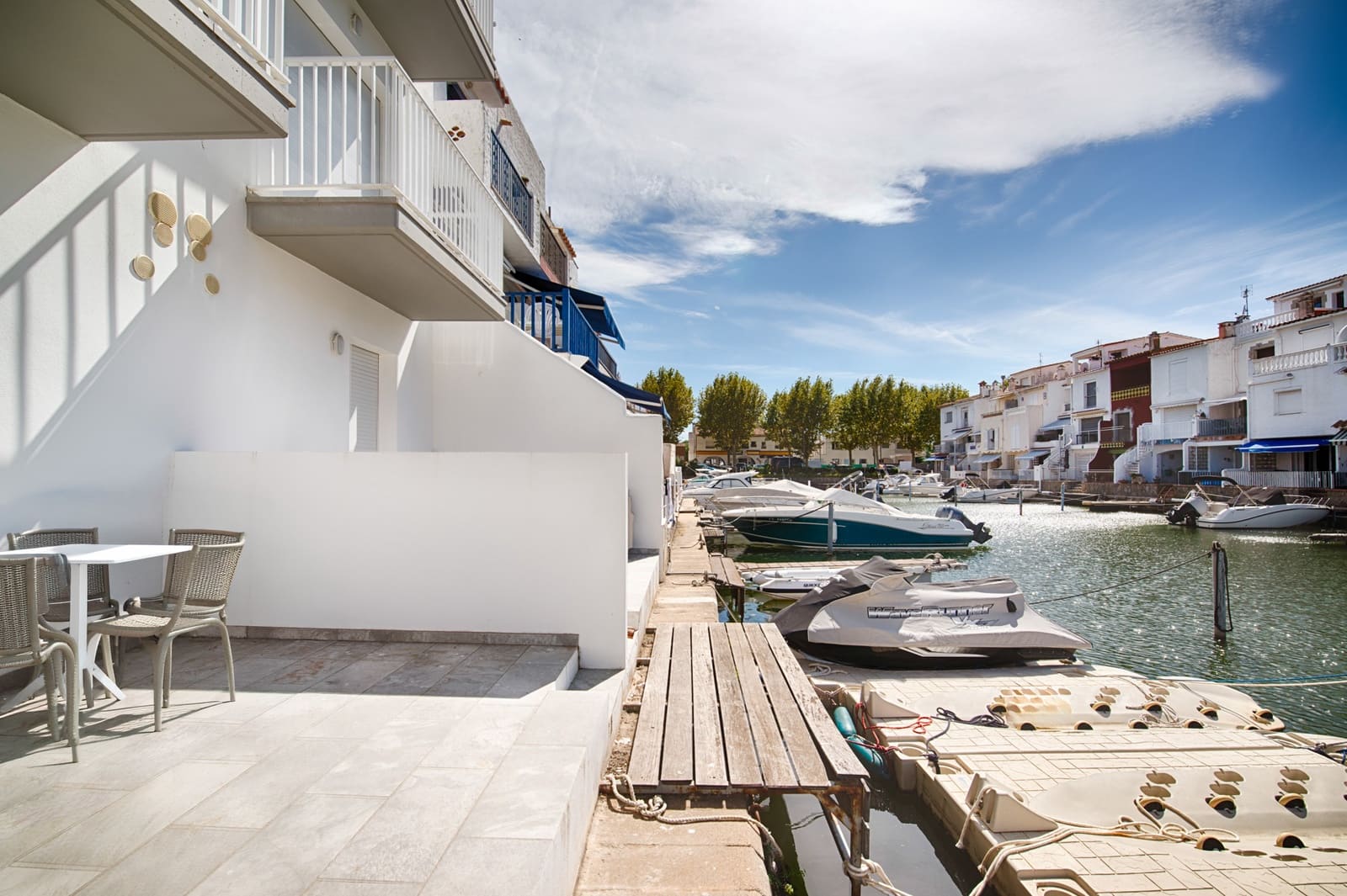 2 chambre Villa/Maison Mitoyenne à vendre à Empuriabrava avec garage - 439 000 € (Ref: 10042063)