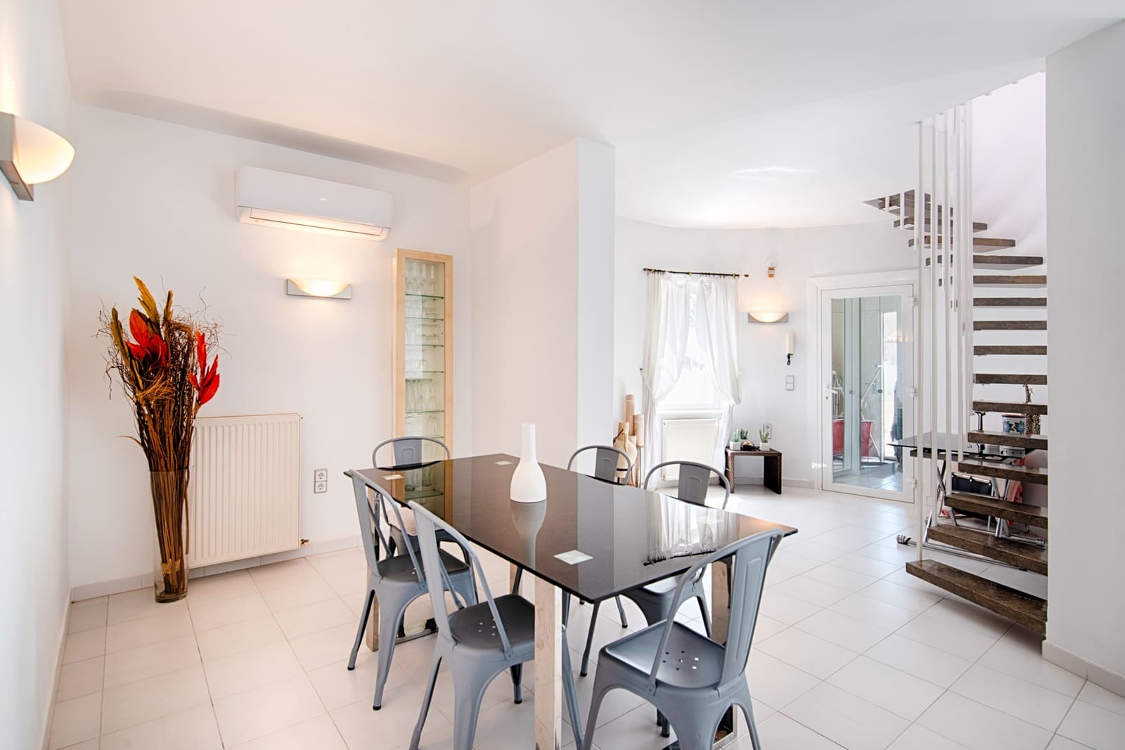 3 bedroom Villa for sale in Empuriabrava with pool garage - € 570,000 (Ref: 10044126)