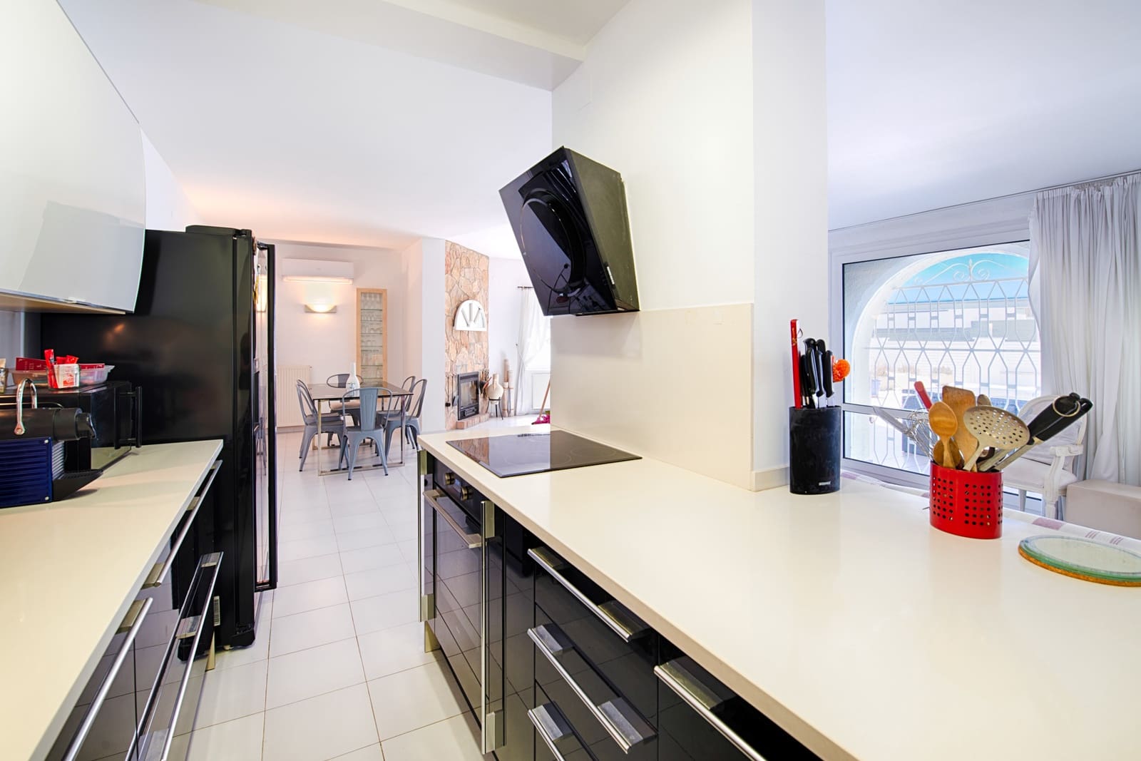 3 bedroom Villa for sale in Empuriabrava with pool garage - € 570,000 (Ref: 10044126)