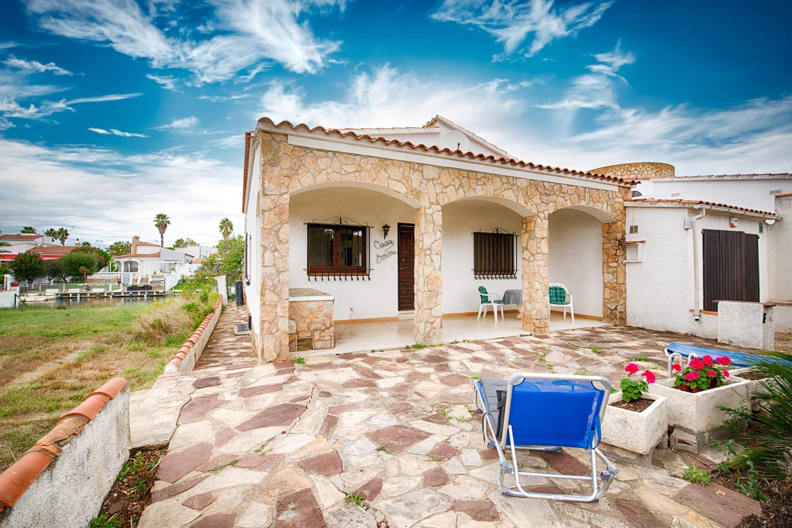 Casa de 2 habitaciones en Empuriabrava en venta - 1.199.000 € (Ref: 10120748)