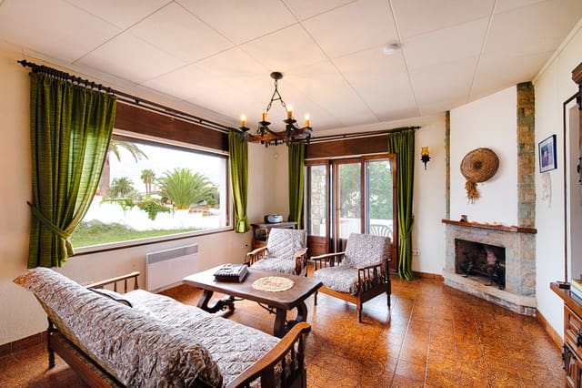 2 quarto Casa em Banda para venda em Empuriabrava, Castelló d'Empúries - 1 199 000 € (Ref: 10120748)