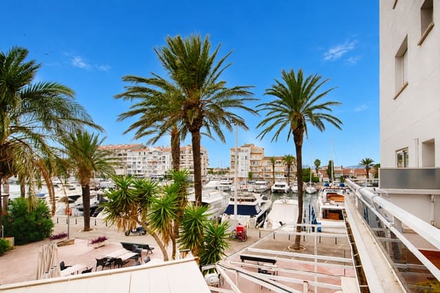 Studio till salu i Empuriabrava, Castelló d'Empúries - 145 000 € (Ref: 10125081)