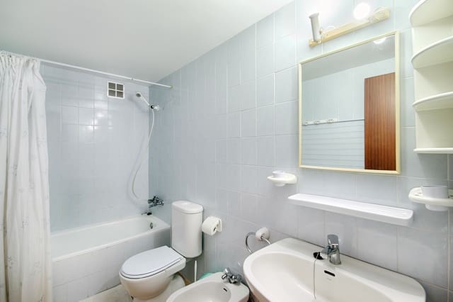 1 sovrum Lägenhet till salu i Empuriabrava, Castelló d'Empúries - 137 000 € (Ref: 10125101)