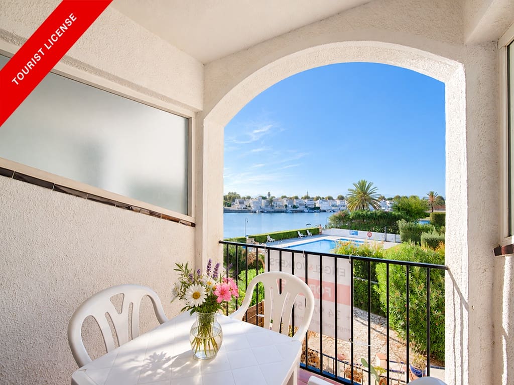 1 bedroom Apartment for sale in Empuriabrava - € 137,000 (Ref: 10125101)