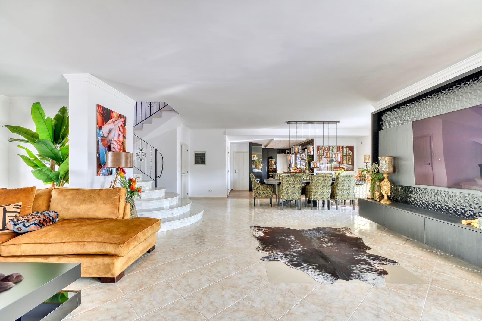 4 bedroom Townhouse for sale in Empuriabrava with pool garage - € 1,490,000 (Ref: 10144921)