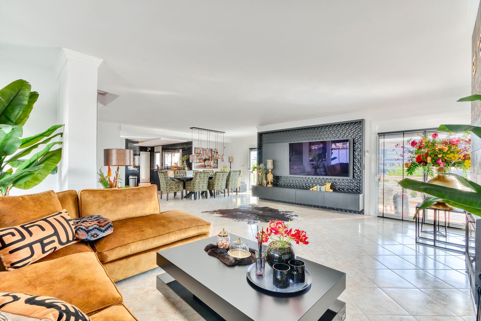 4 bedroom Townhouse for sale in Empuriabrava with pool garage - € 1,490,000 (Ref: 10144921)