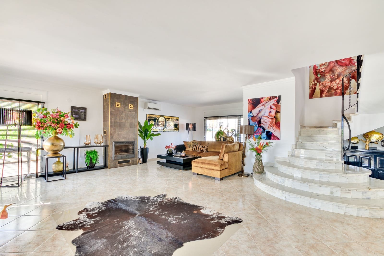 4 bedroom Townhouse for sale in Empuriabrava with pool garage - € 1,490,000 (Ref: 10144921)