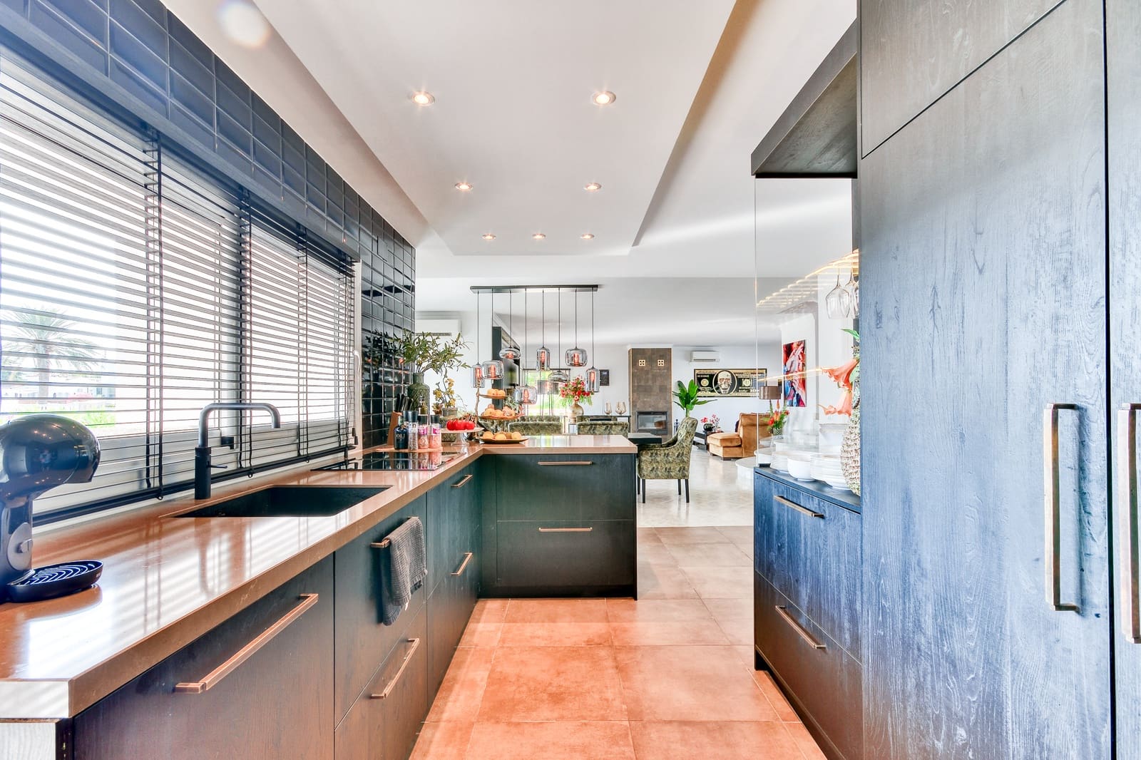4 bedroom Townhouse for sale in Empuriabrava with pool garage - € 1,490,000 (Ref: 10144921)