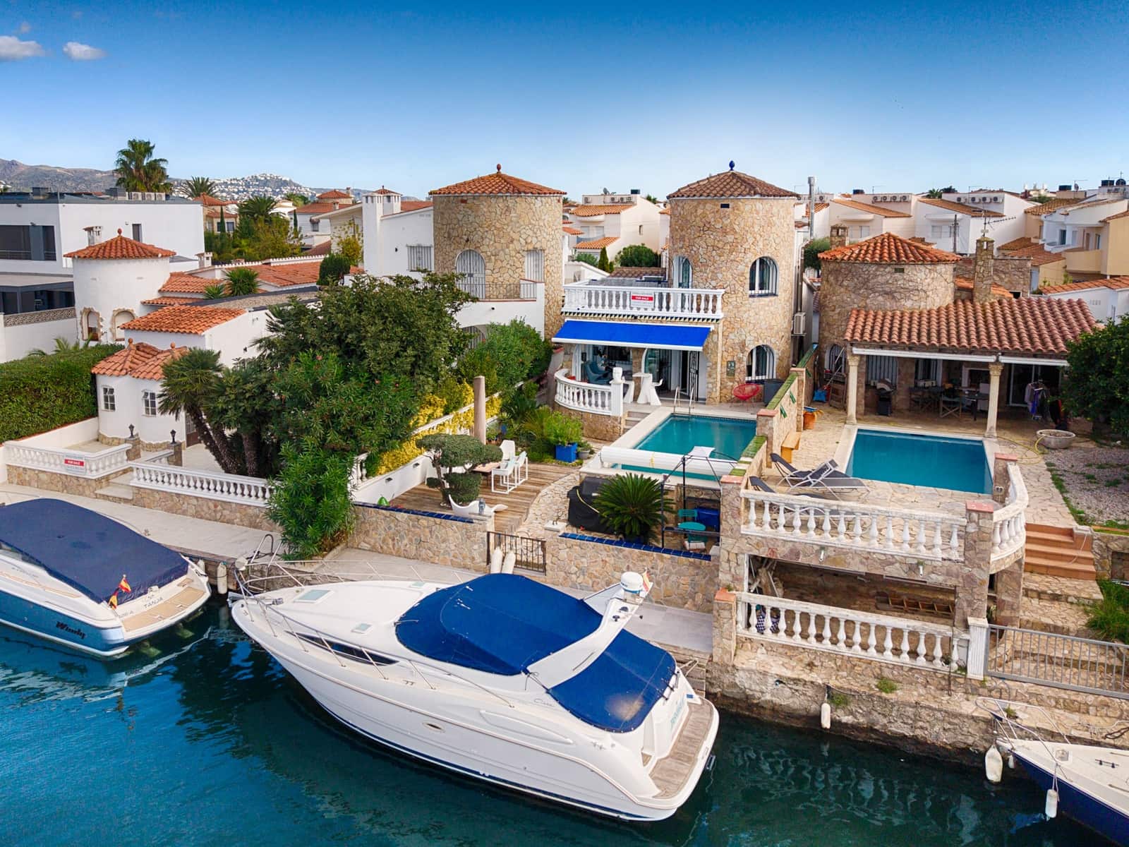 3 Zimmer Haus zu verkaufen in Empuriabrava mit Pool Garage - 799.000 € (Ref: 10163780)